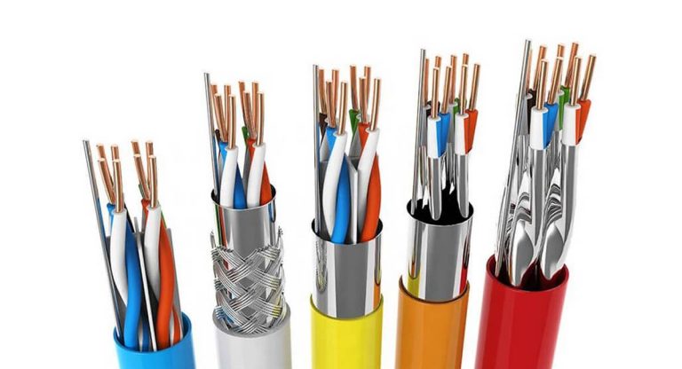 تفاوت کابل شبکه FTP و SFTP با UTP در چیست؟